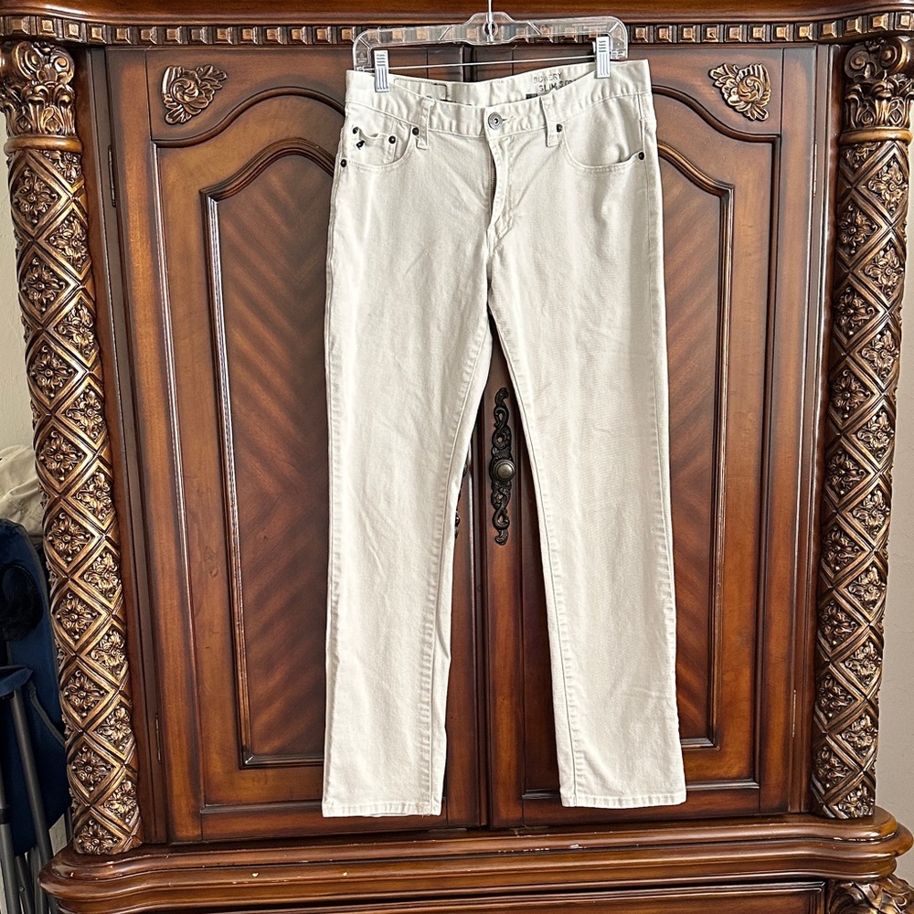 Aeropostale Cream Bowery Slim Straight-Leg Jeans